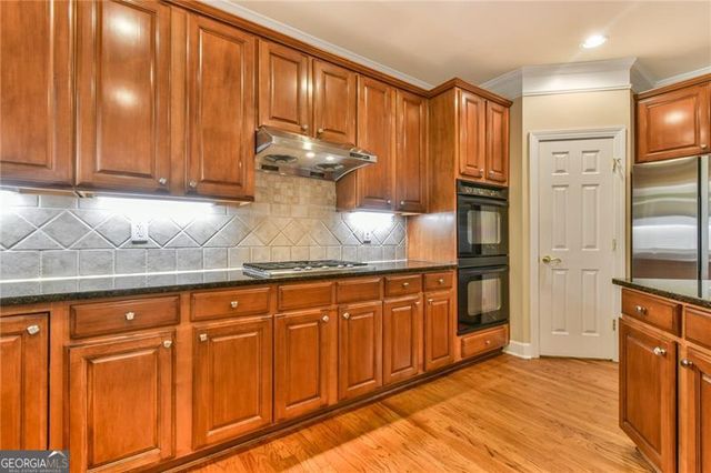 5155 Harbury Lane, Suwanee, GA 30024