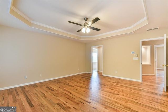 5155 Harbury Lane, Suwanee, GA 30024