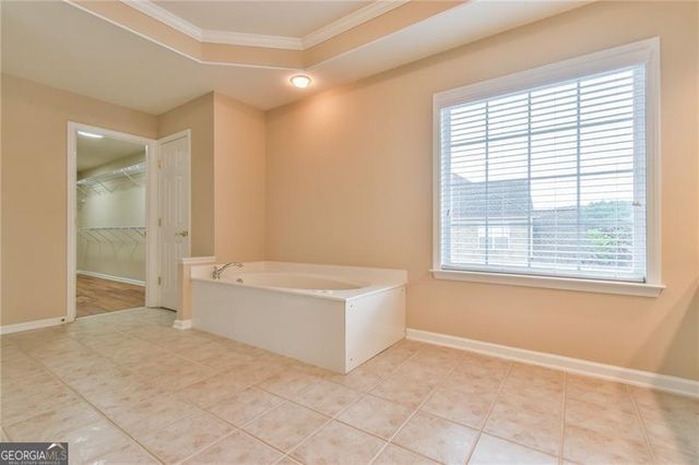 5155 Harbury Lane, Suwanee, GA 30024