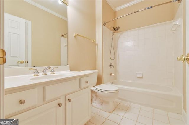 5155 Harbury Lane, Suwanee, GA 30024