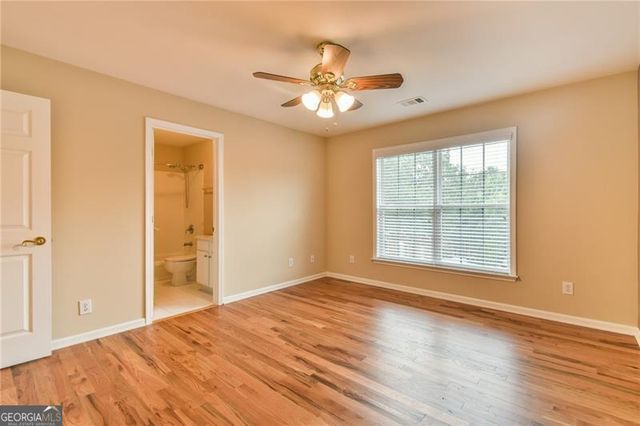 5155 Harbury Lane, Suwanee, GA 30024