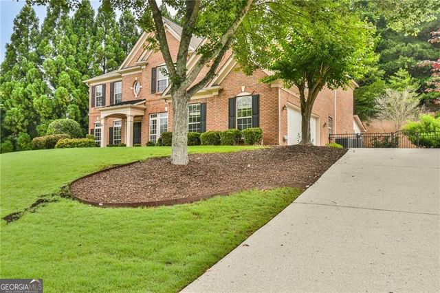 5155 Harbury Lane, Suwanee, GA 30024