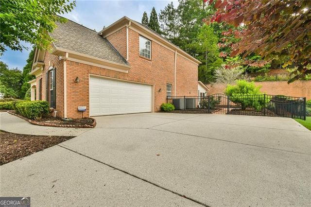 5155 Harbury Lane, Suwanee, GA 30024