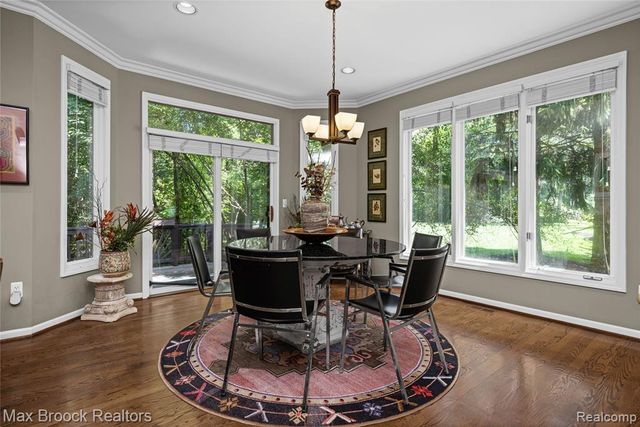 7398 Autumn Hill Drive, West Bloomfield, MI 48323