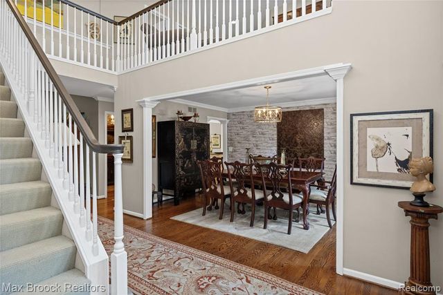7398 Autumn Hill Drive, West Bloomfield, MI 48323