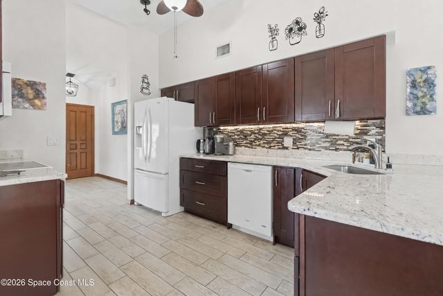 1211 Amish Place SE, Palm Bay, FL 32909