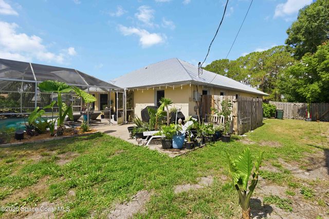 1211 Amish Place SE, Palm Bay, FL 32909