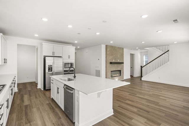 1554 Oak Springs Drive, Columbia, TN 38401