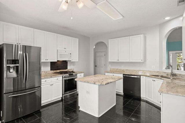 1486 Springwater Court, Charleston, SC 29412