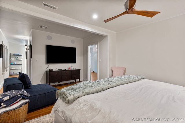 2261 S Terwilleger Boulevard, Tulsa, OK 74114