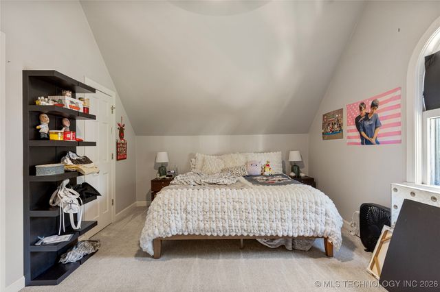 2261 S Terwilleger Boulevard, Tulsa, OK 74114