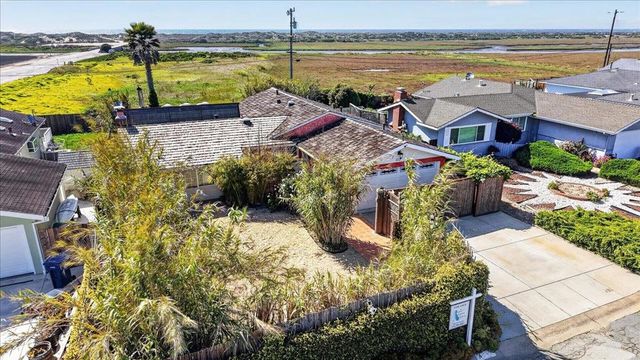 113 Laguna Place, Moss Landing, CA 95039