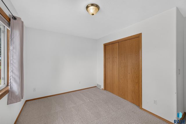 7816 W 42Nd St Street, Sioux Falls, SD 57106