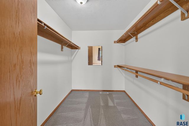 7816 W 42Nd St Street, Sioux Falls, SD 57106