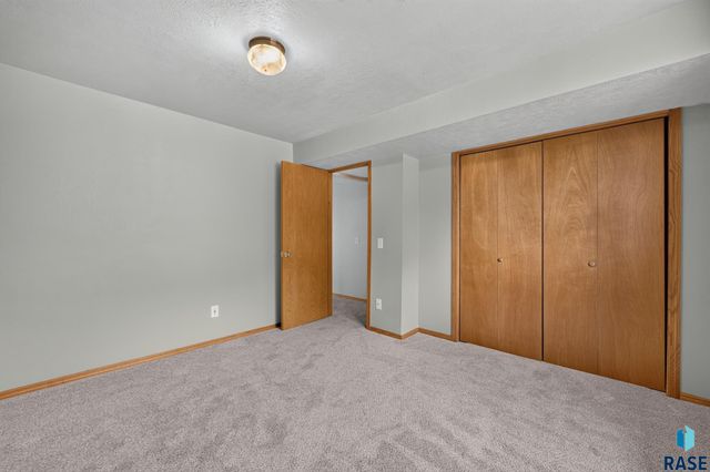 7816 W 42Nd St Street, Sioux Falls, SD 57106