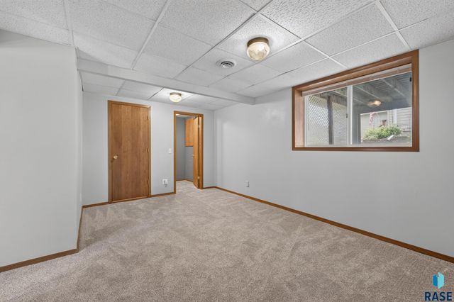 7816 W 42Nd St Street, Sioux Falls, SD 57106