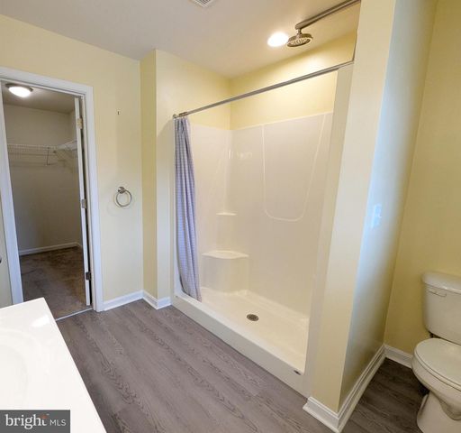 327 MELBOURNE LANE, Mechanicsburg, PA 17055