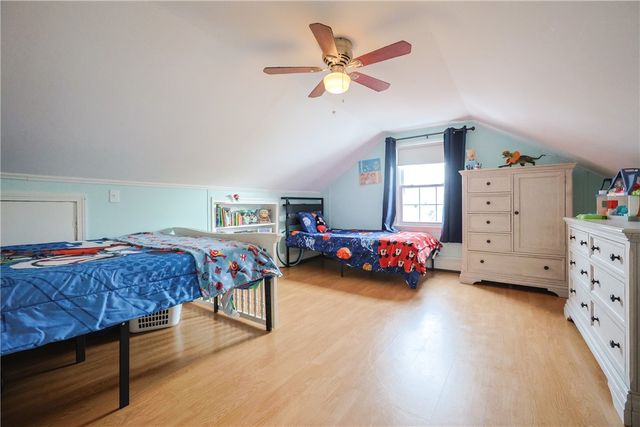 30 SOWAMS Drive, Bristol, RI 02809