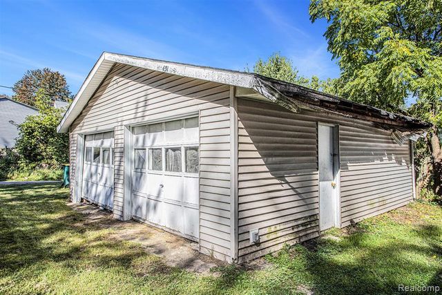 431 22nd Street, Springfield, MI 49037