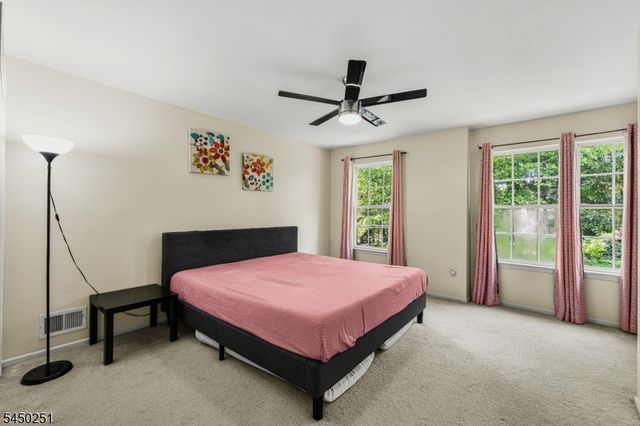 262 Retta Ct, Piscataway Twp., NJ 08854