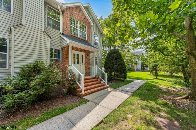 262 Retta Ct, Piscataway Twp., NJ 08854