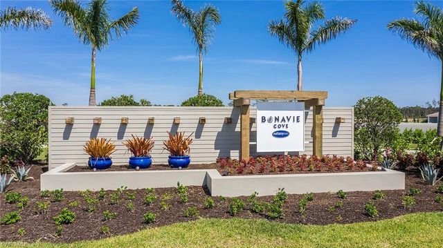 6727 Good Life Street, Fort Myers, FL 33966