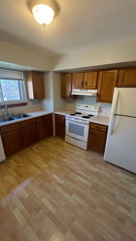 811 S Dwyer Avenue E, Arlington Heights, IL 60005