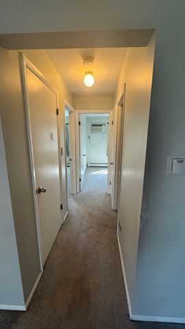 811 S Dwyer Avenue E, Arlington Heights, IL 60005