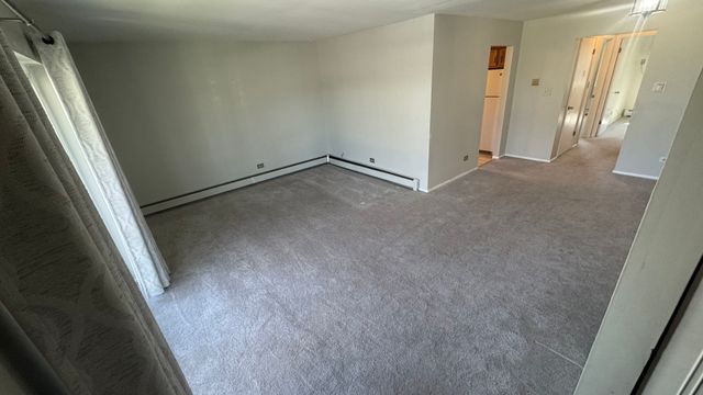 811 S Dwyer Avenue E, Arlington Heights, IL 60005