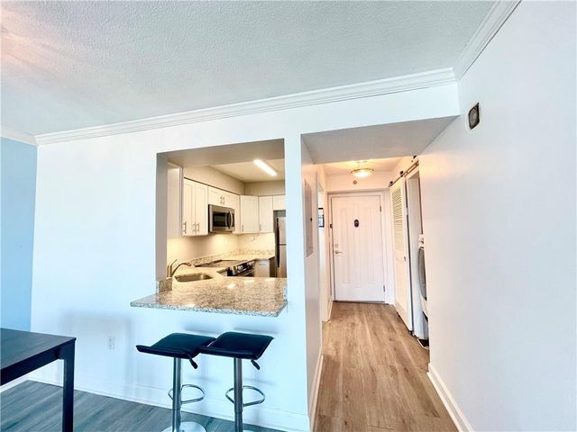 2870 Pharr Court South NW 1902, Atlanta, GA 30305