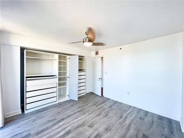 2870 Pharr Court South NW 1902, Atlanta, GA 30305