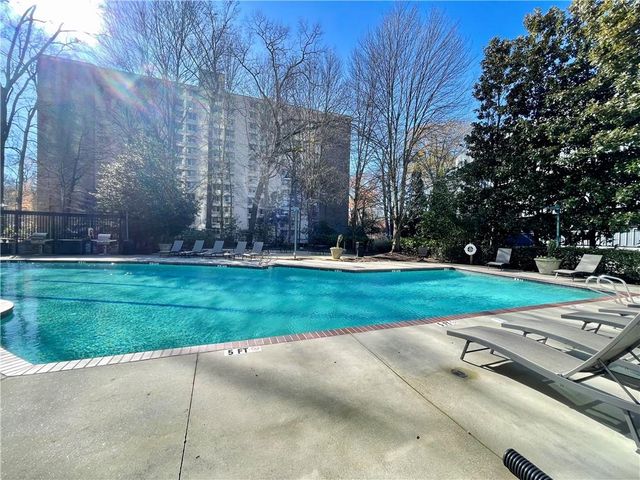 2870 Pharr Court South NW 1902, Atlanta, GA 30305