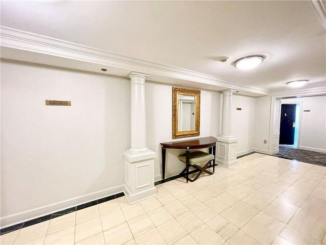 2870 Pharr Court South NW 1902, Atlanta, GA 30305