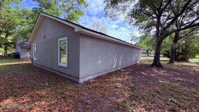 8678 SIBBALD Road, Jacksonville, FL 32219