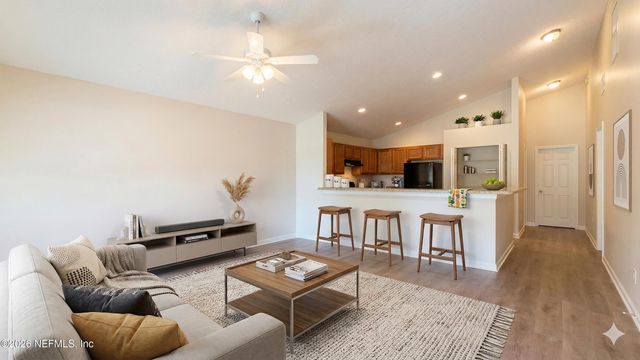 8678 SIBBALD Road, Jacksonville, FL 32219