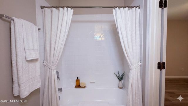 8678 SIBBALD Road, Jacksonville, FL 32219