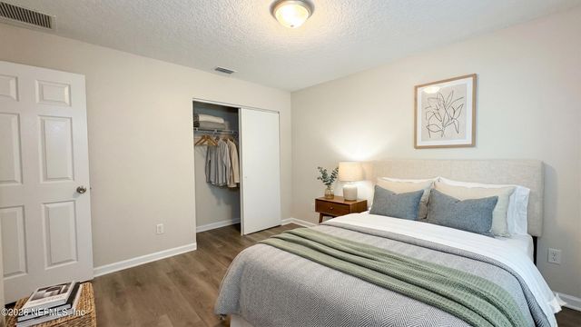 8678 SIBBALD Road, Jacksonville, FL 32219