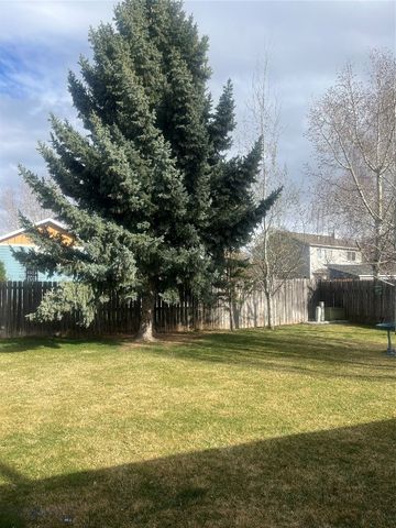 1108 Brentwood Avenue, Bozeman, MT 59718