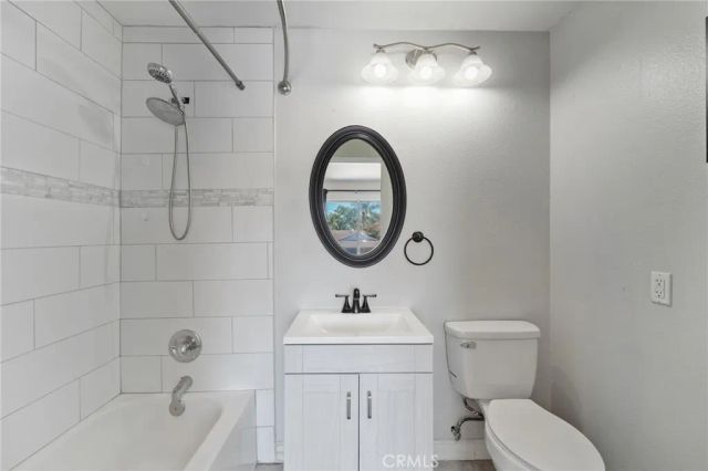 926 W Philadelphia St 10, Ontario, CA 91762