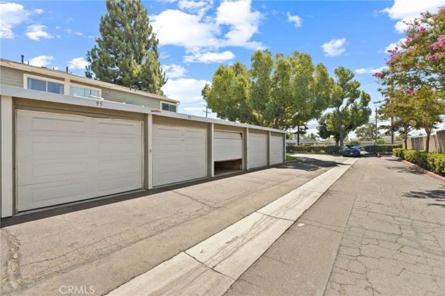 926 W Philadelphia St 10, Ontario, CA 91762