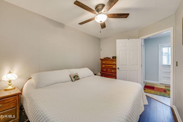 4245 Maplewood Street, Kingsport, TN 37660