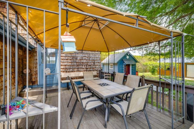 4245 Maplewood Street, Kingsport, TN 37660
