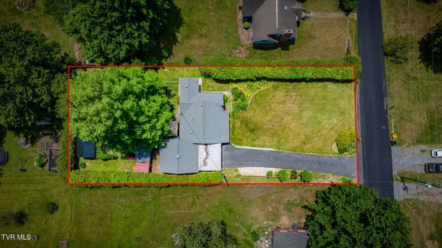 4245 Maplewood Street, Kingsport, TN 37660