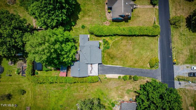 4245 Maplewood Street, Kingsport, TN 37660