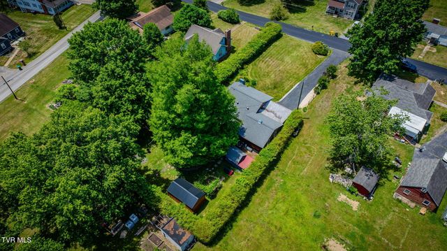 4245 Maplewood Street, Kingsport, TN 37660