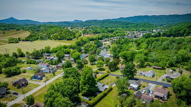 4245 Maplewood Street, Kingsport, TN 37660