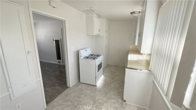 4123 Ocean View Blvd 4123, Montrose, CA 91020