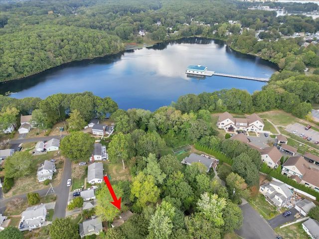 10 Joyce Court, East Lyme, CT 06357