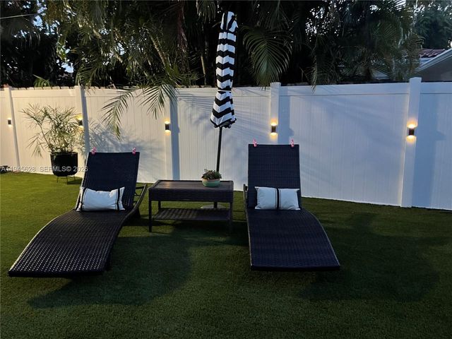 1551 Madison St, Hollywood, FL 33020