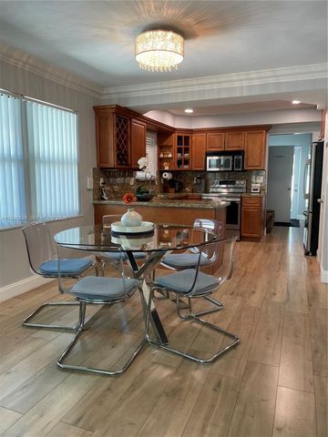 1551 Madison St, Hollywood, FL 33020